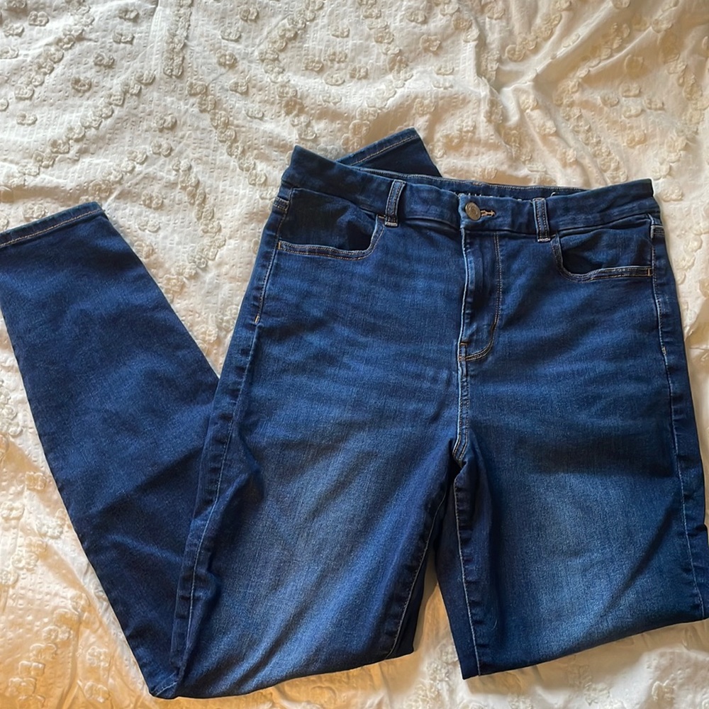 American Eagle High Waisted Curvy Skinny Jeans
